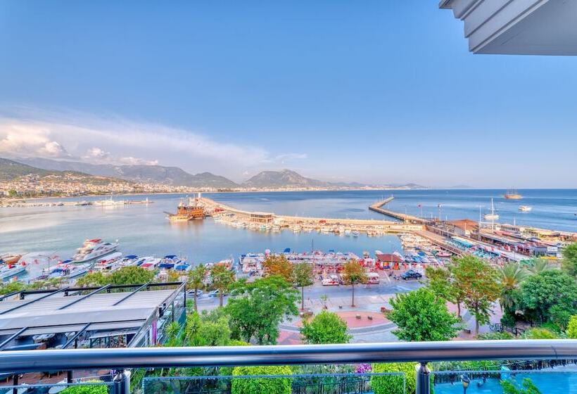 Номер Стандарт Вид на Море, Numa Port