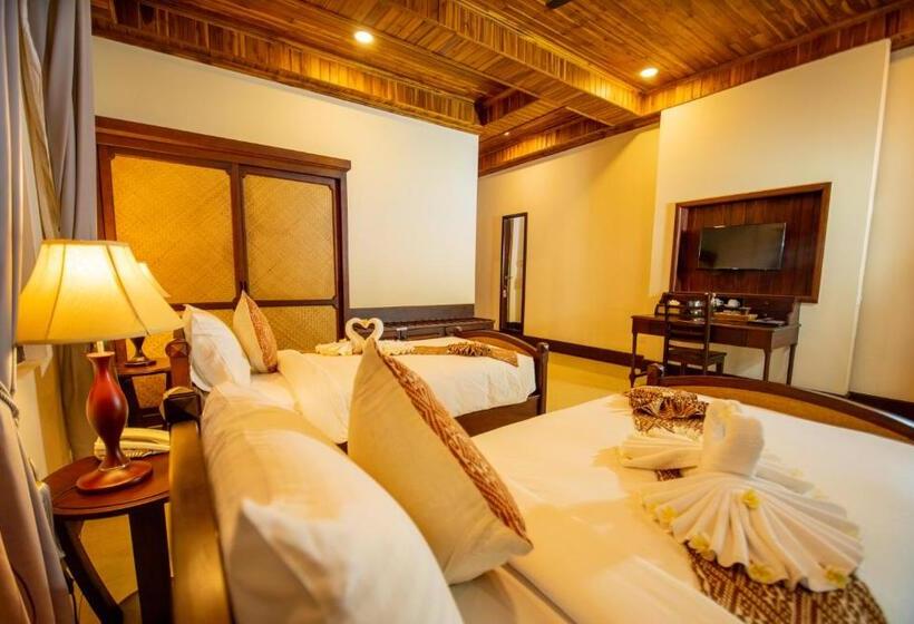 اتاق لوکس, Treasure Hotel Laos