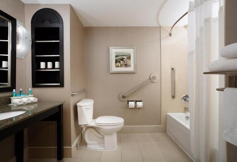 스위트 킹사이즈 침대, Holiday Inn Express & Suites Ottawa West   Nepean, An Ihg