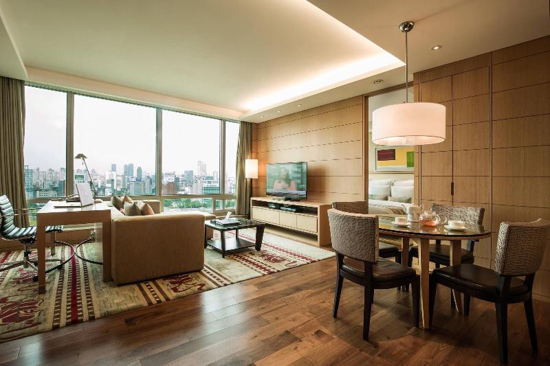Президентский Люкс, Marriott Executive Apartment Seoul