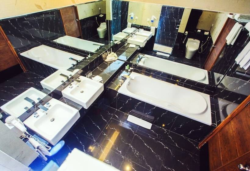 سوییت اجرایی, Swiss Belhotel Kendari