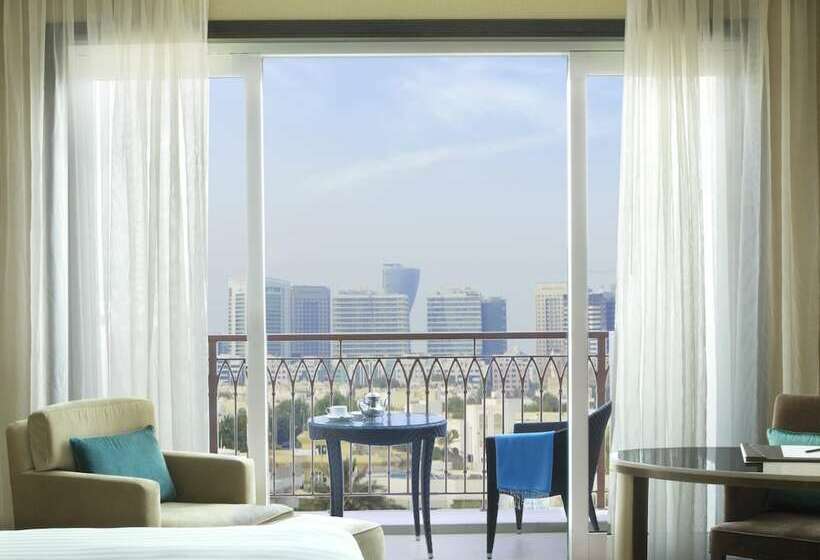 Номер Deluxe с Балконом, Anantara Eastern Mangroves Abu Dhabi