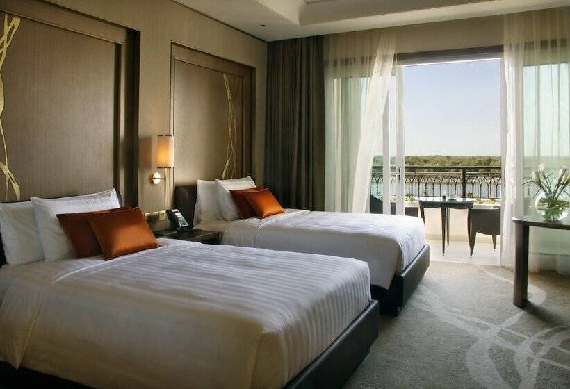 Номер Deluxe с Балконом, Anantara Eastern Mangroves Abu Dhabi