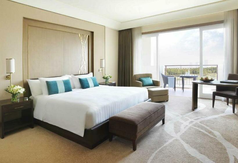 Номер Deluxe с Видом, Anantara Eastern Mangroves Abu Dhabi