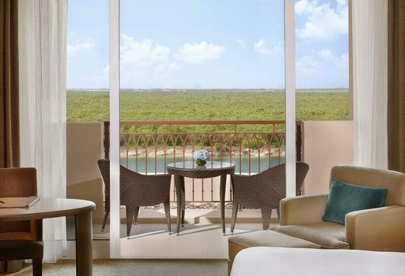 Номер Deluxe с Видом, Anantara Eastern Mangroves Abu Dhabi