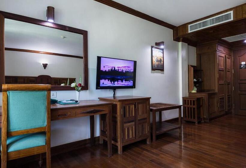Habitación Deluxe Vista Río, Pierre