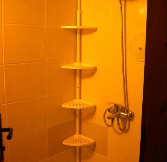 2 Bedroom House, Sabah Pansiyon