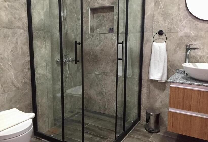 1 Bedroom Deluxe Apartment, Sabah Pansiyon