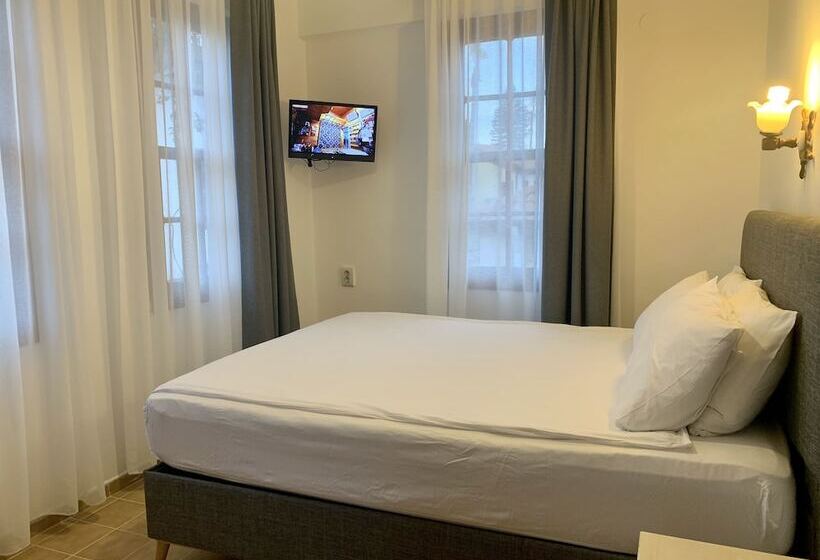 Standard Room, Sabah Pansiyon