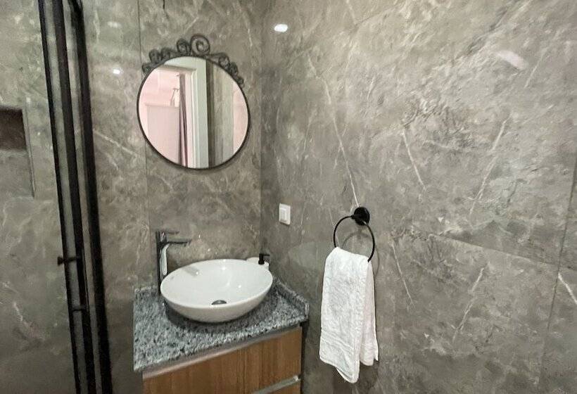 Deluxe Room, Sabah Pansiyon