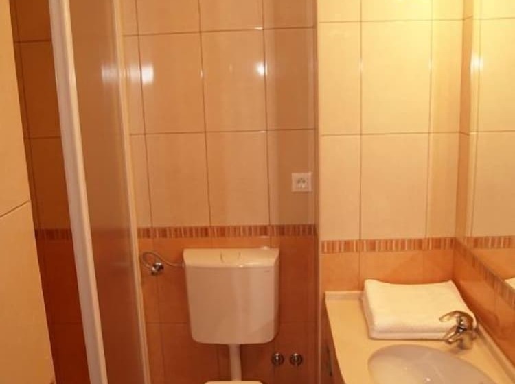 Апартаменты 1 Спальня, Apartments Ivana