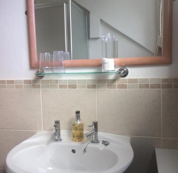 اتاق عادی, Invergarry Room Only Guest House For Adults