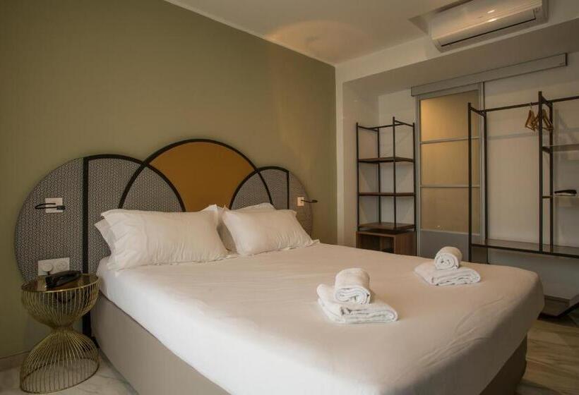 Номер Superior Вид на Море, La Pietra Restaurant & Spa