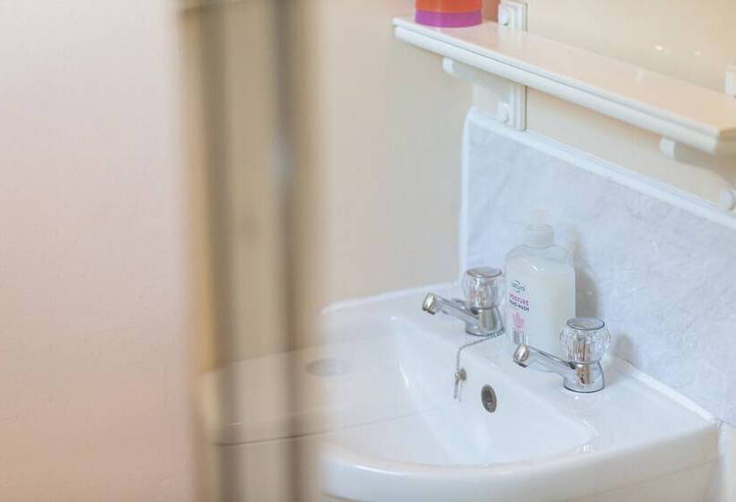 اتاق استاندارد, City Centre Guest House