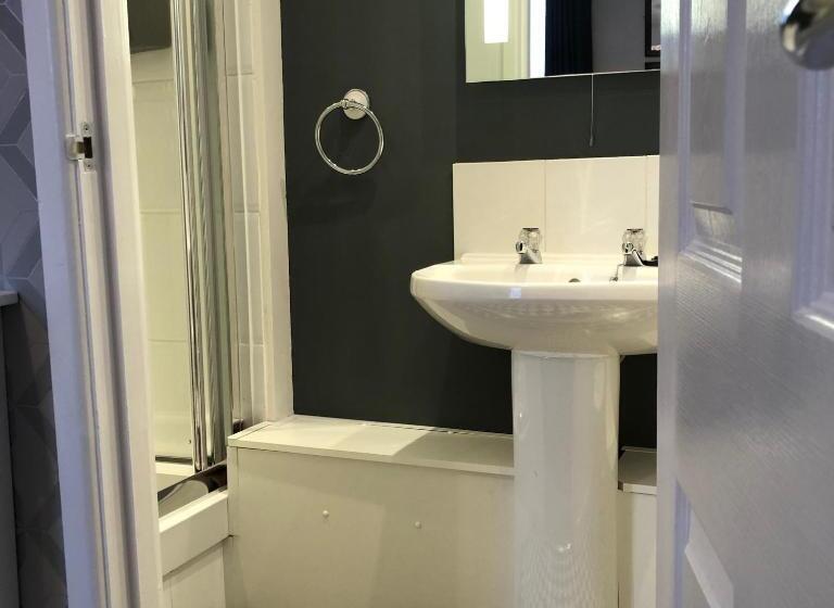 Семейный Номер Deluxe, Parkroyal Blackpool