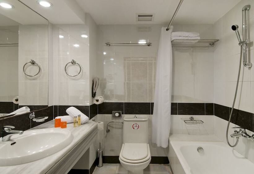 Полулюкс Боковой Вид на Море, Kipriotis Panorama Hotel & Suites
