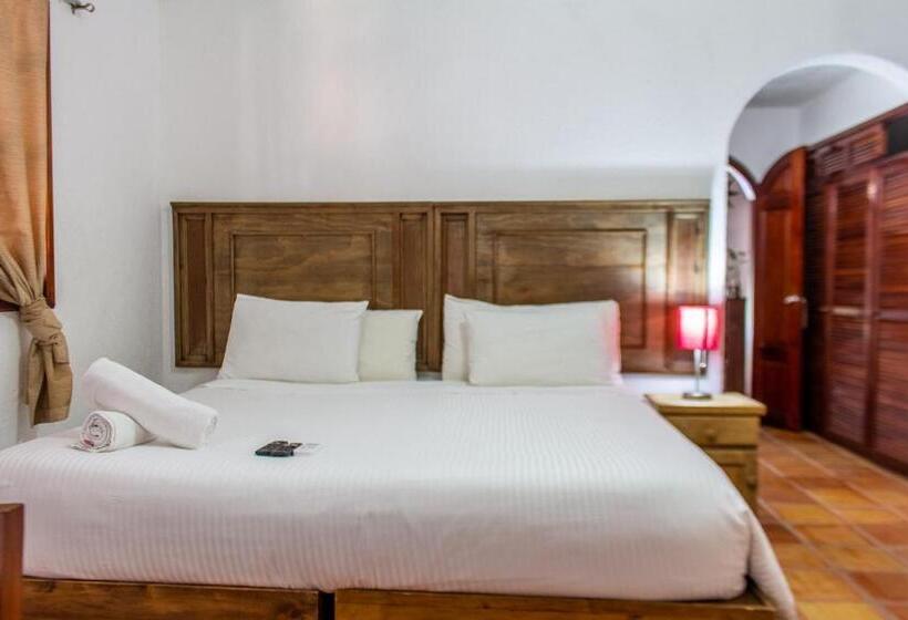 Economy Triple Room, Apart Hotel Casaejido