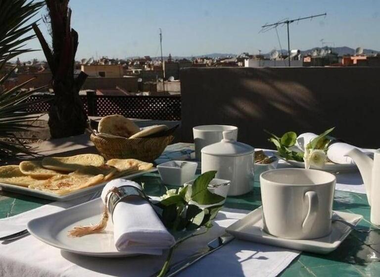 Delüks Oda, Riad Pourpre Medina