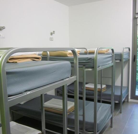 ファミリールーム, Uba Hostel