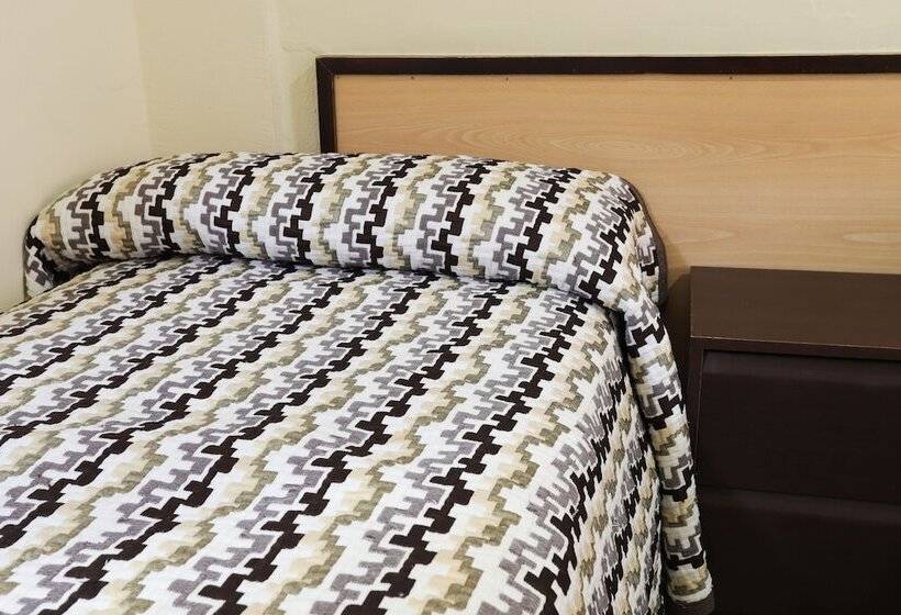 اتاق استاندارد, Hostal La Campana