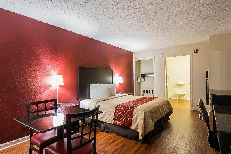 Номер Deluxe, Red Roof Inn & Suites Scottsboro