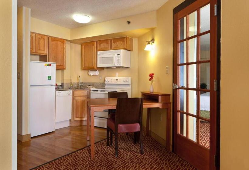 سوئیت با تخت بزرگ, Towneplace Suites Wilmington Newark/christiana