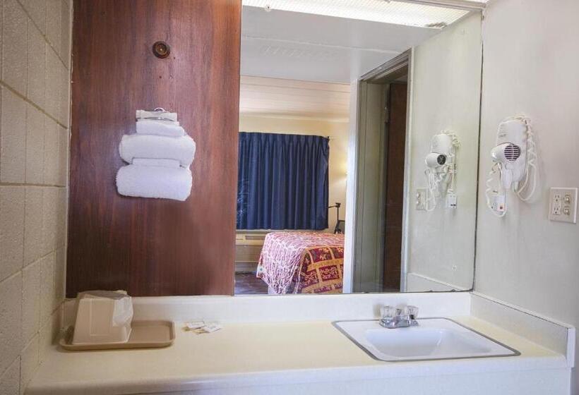 Standardrum, Centralia Motel