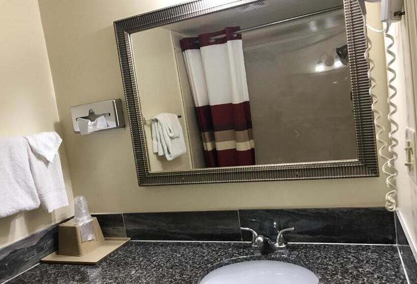 חדר סטנדרט שתי מיטות זוגיות, Big Spring Inn Madisonville