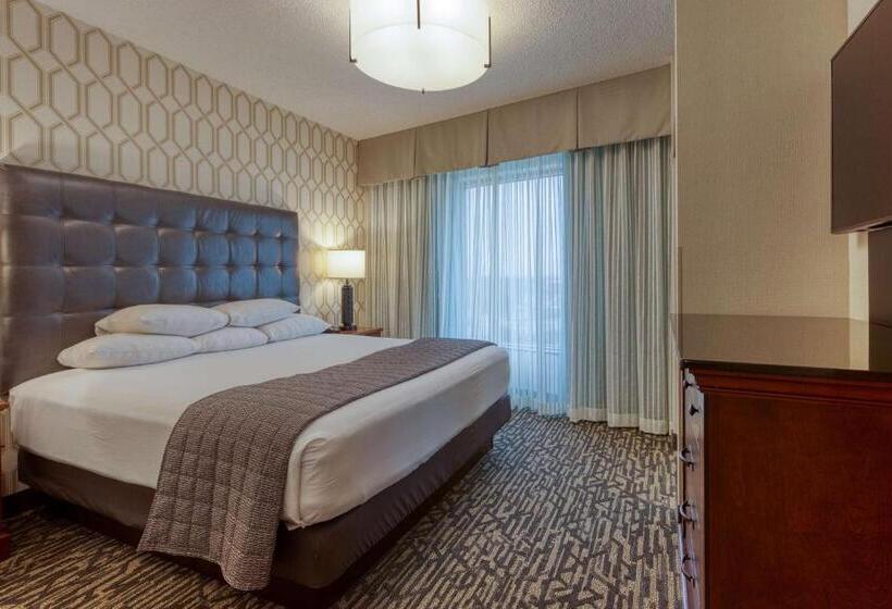 장애인을 위한 스위트, Drury Plaza Hotel St. Louis Chesterfield