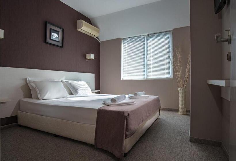 Апартаменты 1 Спальня, Eskada Beach