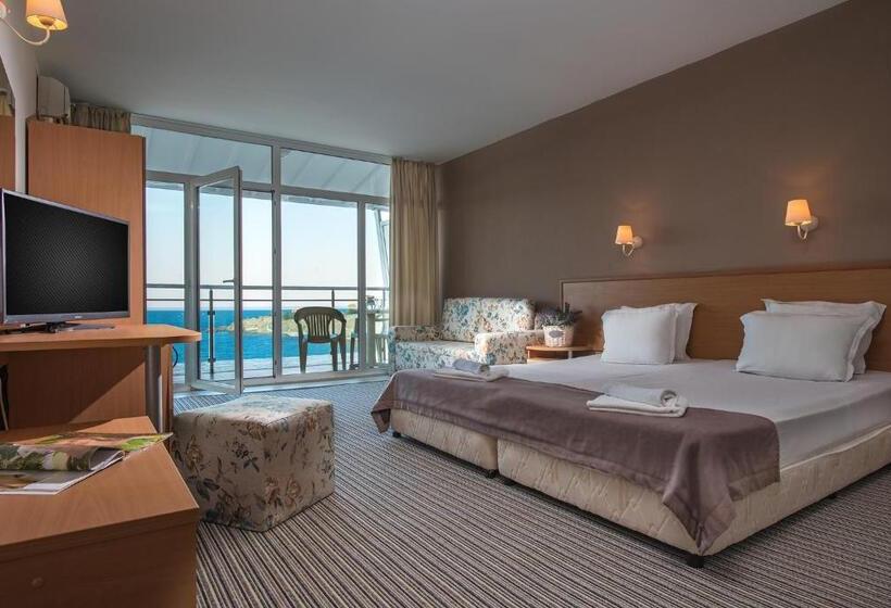 Номер Deluxe Вид на Море, Eskada Beach