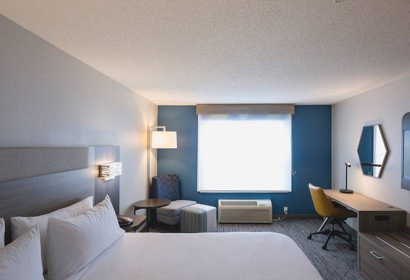Номер Стандарт, Holiday Inn Express & Suites Marquette, An Ihg