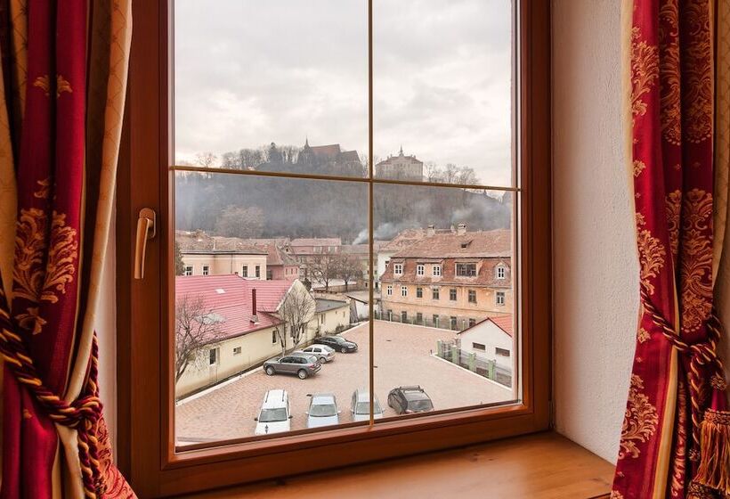 سوییت سوپریور, Mercure Sighisoara Binderbubi Hotel & Spa