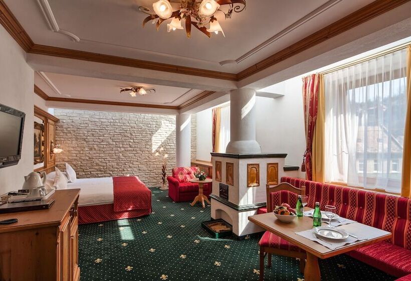 سوییت سوپریور, Mercure Sighisoara Binderbubi Hotel & Spa
