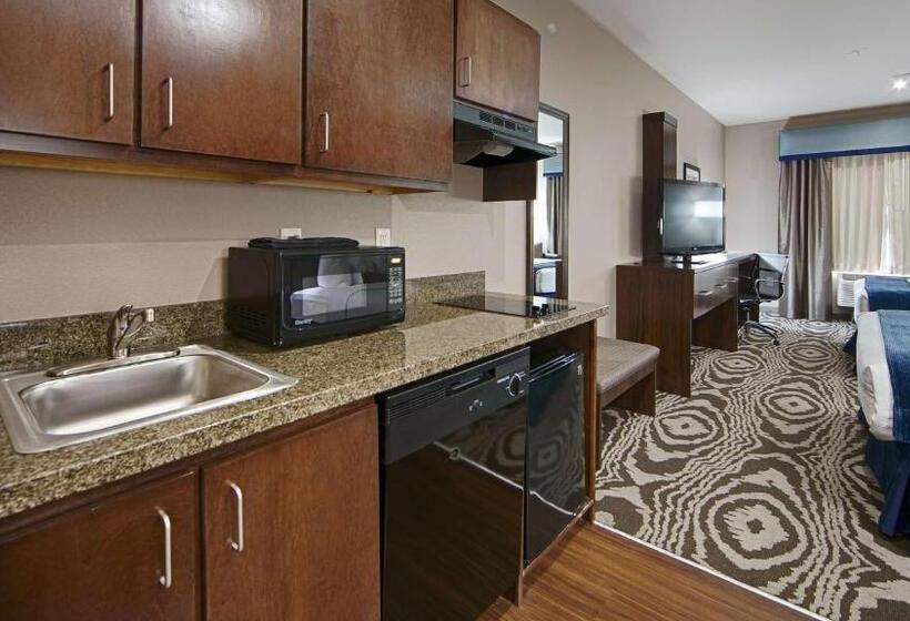 Люкс, Best Western Plus Williston Hotel & Suites