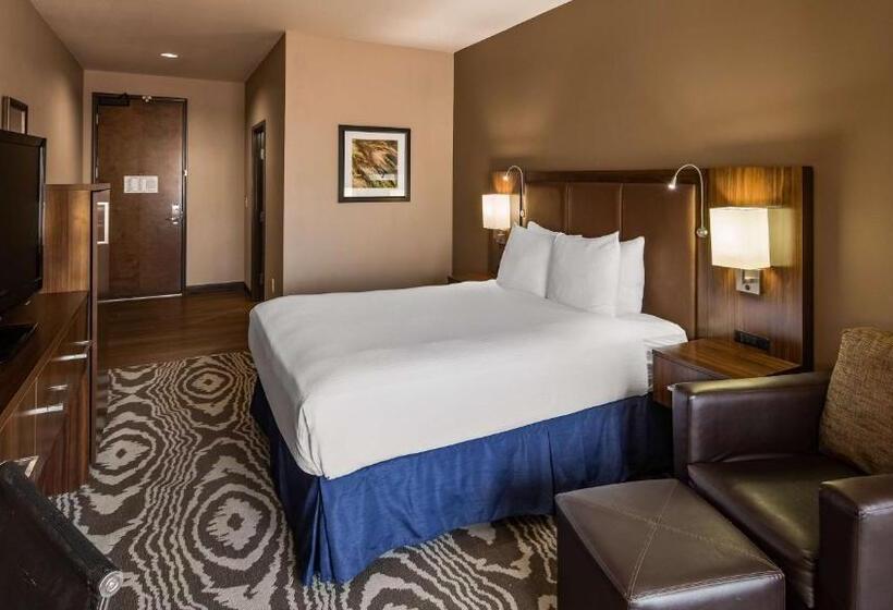 Стандартный Номер Кровать Кинг, Best Western Plus Williston Hotel & Suites