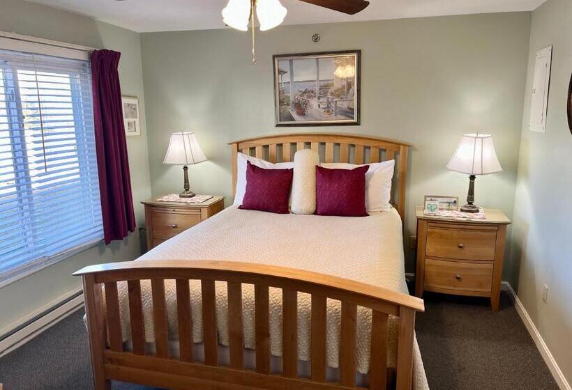 Люкс Superior, Elmwood Resort