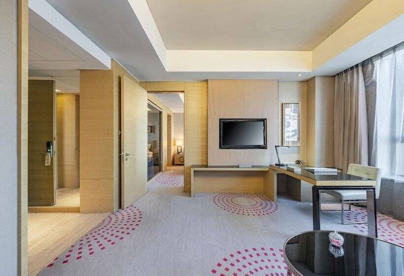 سوییت اجرایی, Grand Mercure Jinan Sunshine