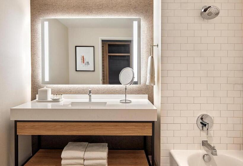 Президентский Люкс, Sheraton Phoenix Downtown