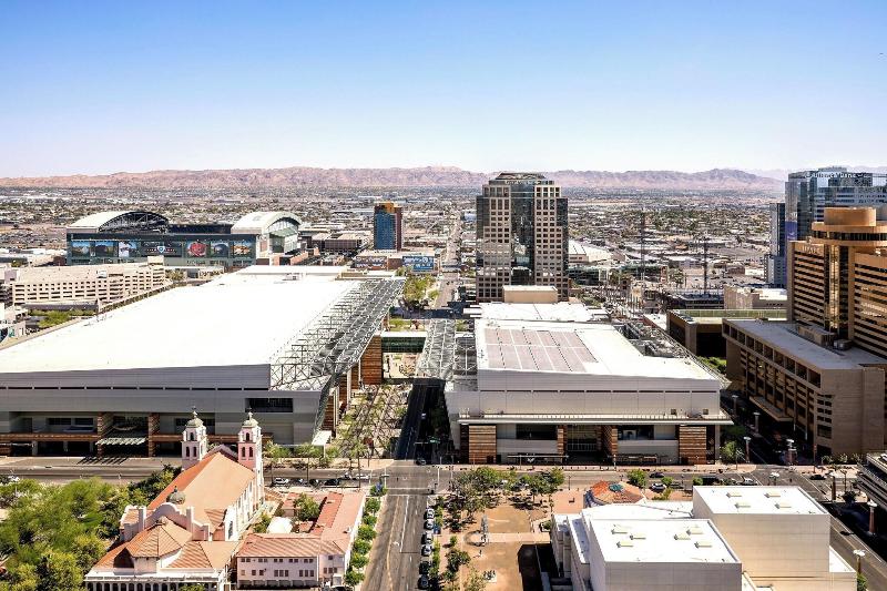 Президентский Люкс, Sheraton Phoenix Downtown