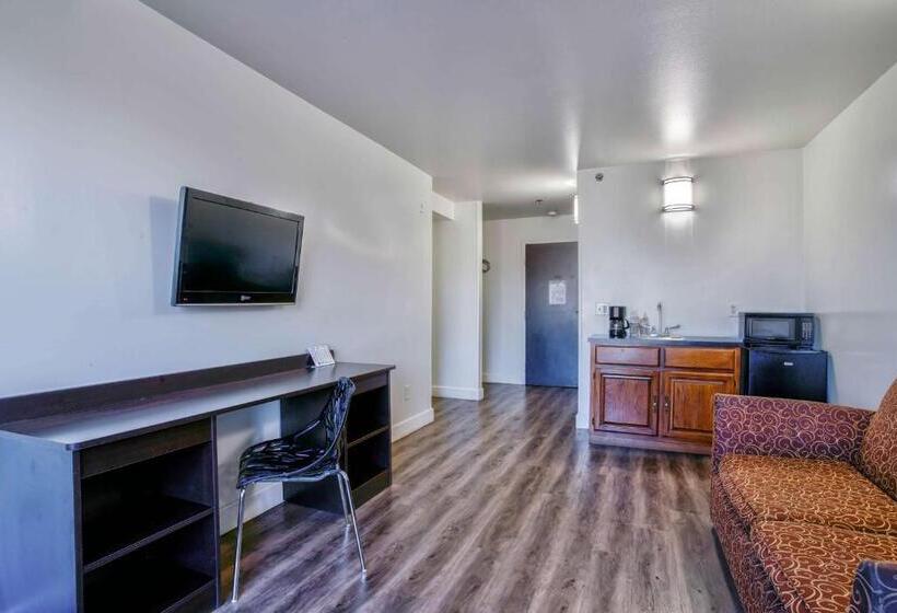 Люкс, Motel 6hesperia, Ca  West Main Street I15