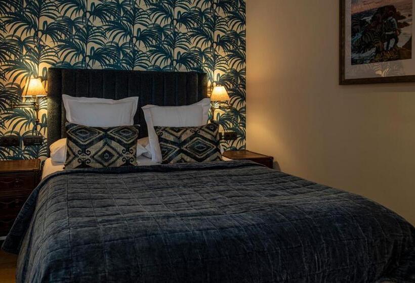 Полулюкс, Palma Suites
