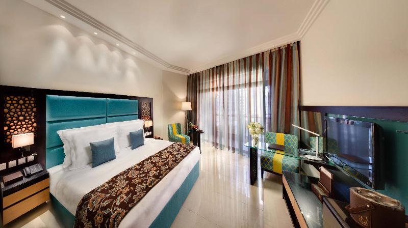 اتاق لوکس با چشم‌انداز شهر, Bahi Ajman Palace
