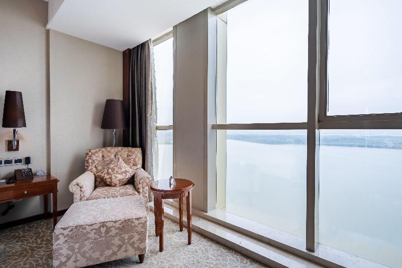 Номер Премиум, Crowne Plaza Zhenjiang, An Ihg