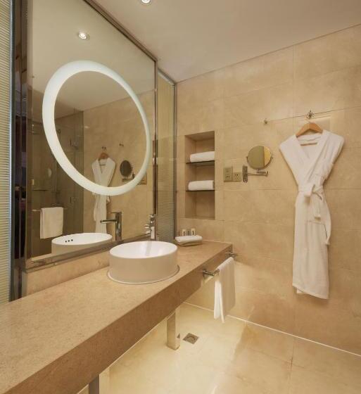 Стандартный Номер Кровать Кинг, Holiday Inn Taicang City Centre By Ihg