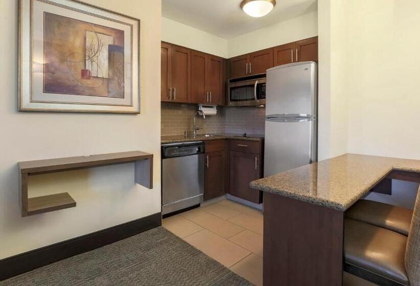 Люкс Кровать Кинг, Staybridge Suites Reno Nevada, An Ihg