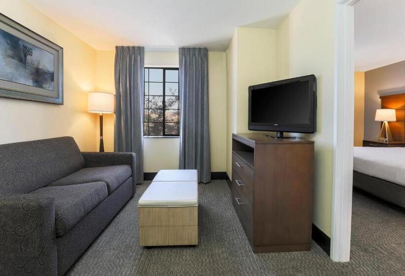 适合残疾人使用的标准间, Staybridge Suites Reno Nevada, An Ihg