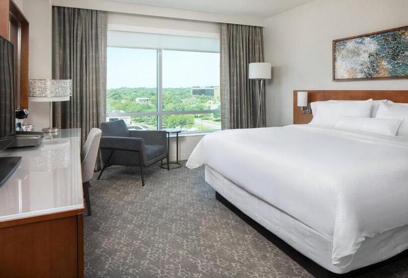 Номер Клуб Кровать Кинг, The Westin Edina Galleria