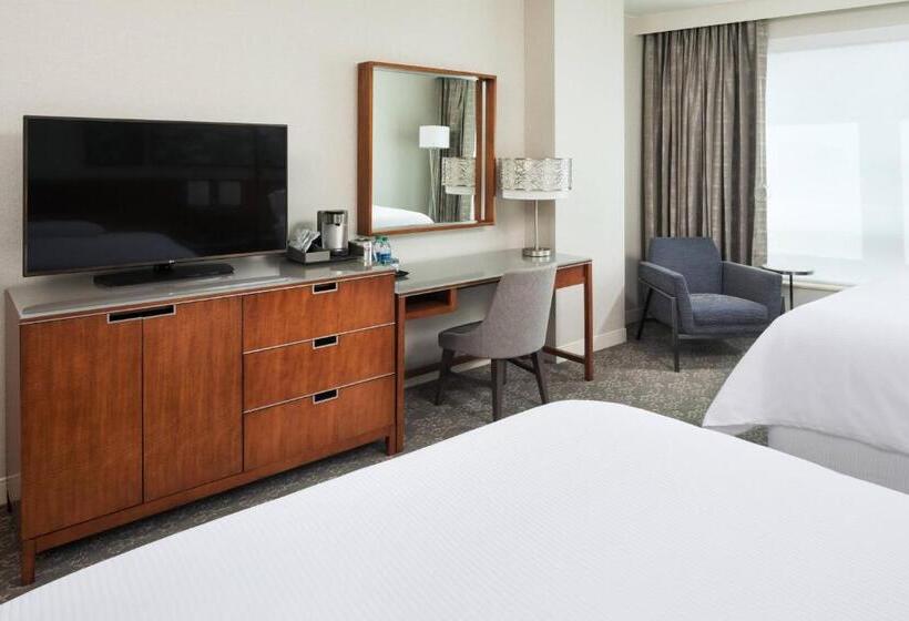 Номер Клуб, The Westin Edina Galleria