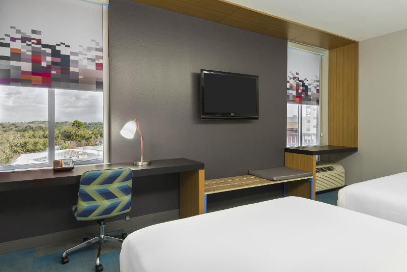 标准间, Aloft Tallahassee Downtown